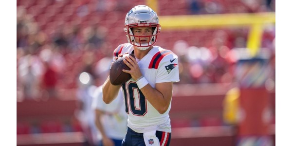 Drake Maye låser in New England Patriots startuppställningsquarterback i förväg
